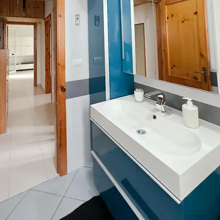 Bay House Holiday home *